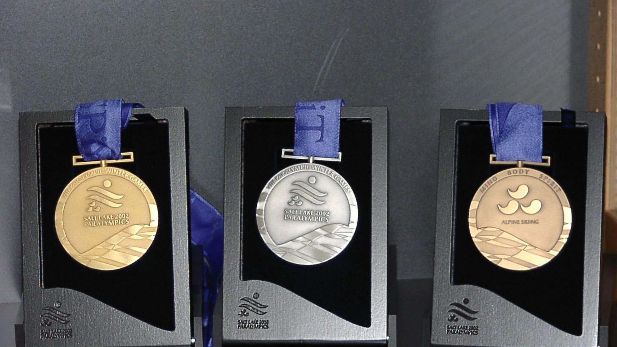 The medals of the Salt Lake City 2002 Paralympic Winter Games