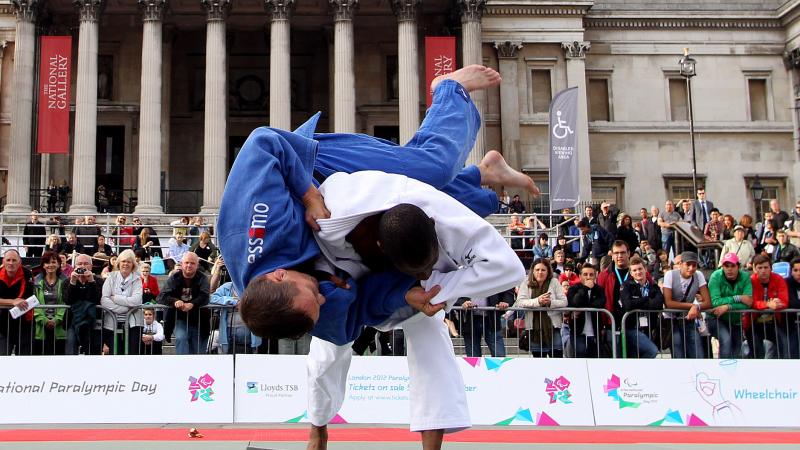 A pictures of 2 mens in action during a Judo demonsrtation