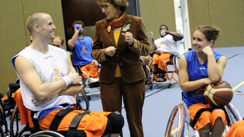 IPC Honorary Board member Princess Margriet of the Netherlands meets members of the Dutch wheelchair basketball team.