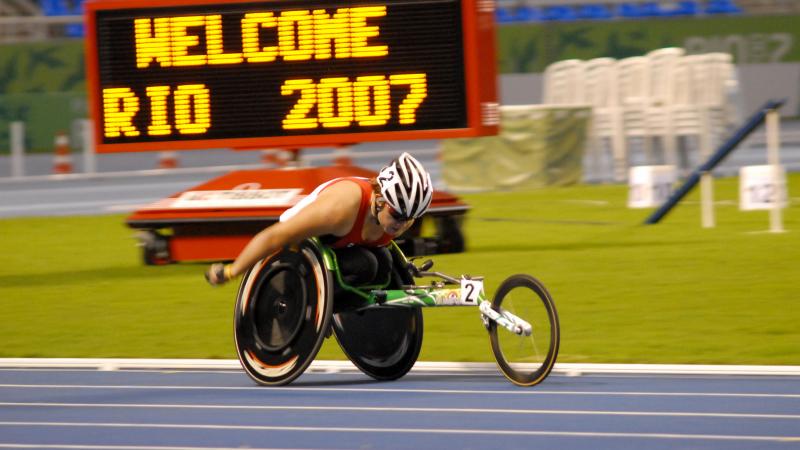 A wheelchair racer in action at the 2007 Parapan American Games.