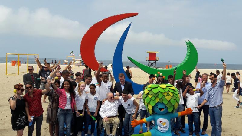Agitos symbol unveiled on Copacabana Beach. 
