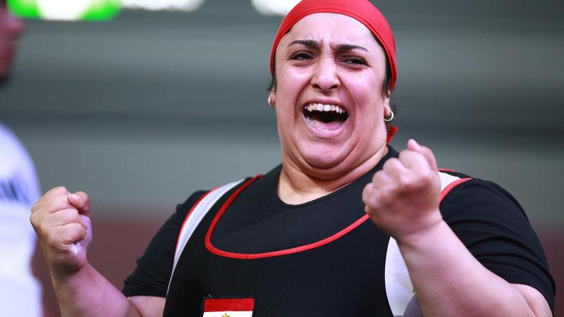 female powerlifter Randa Mahmoud