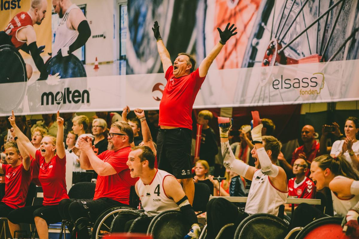 Danish wheelchair rugby bench cheering