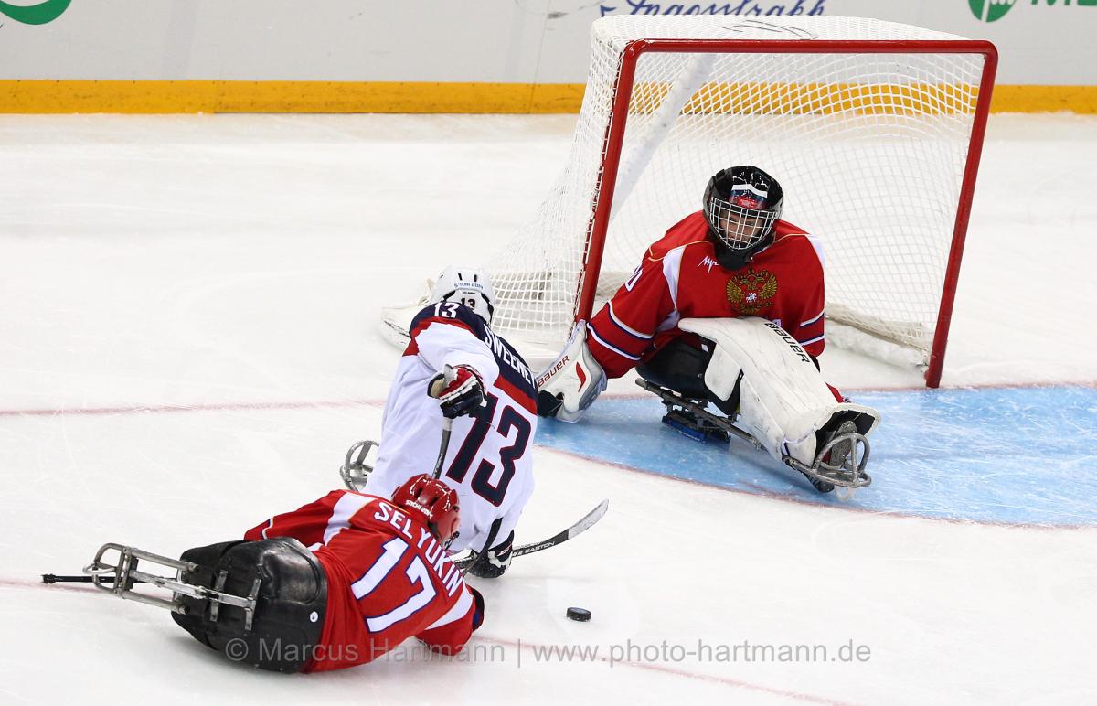 The USA beat the comparatively new Russian ice sledge hockey side at Sochi 2014.