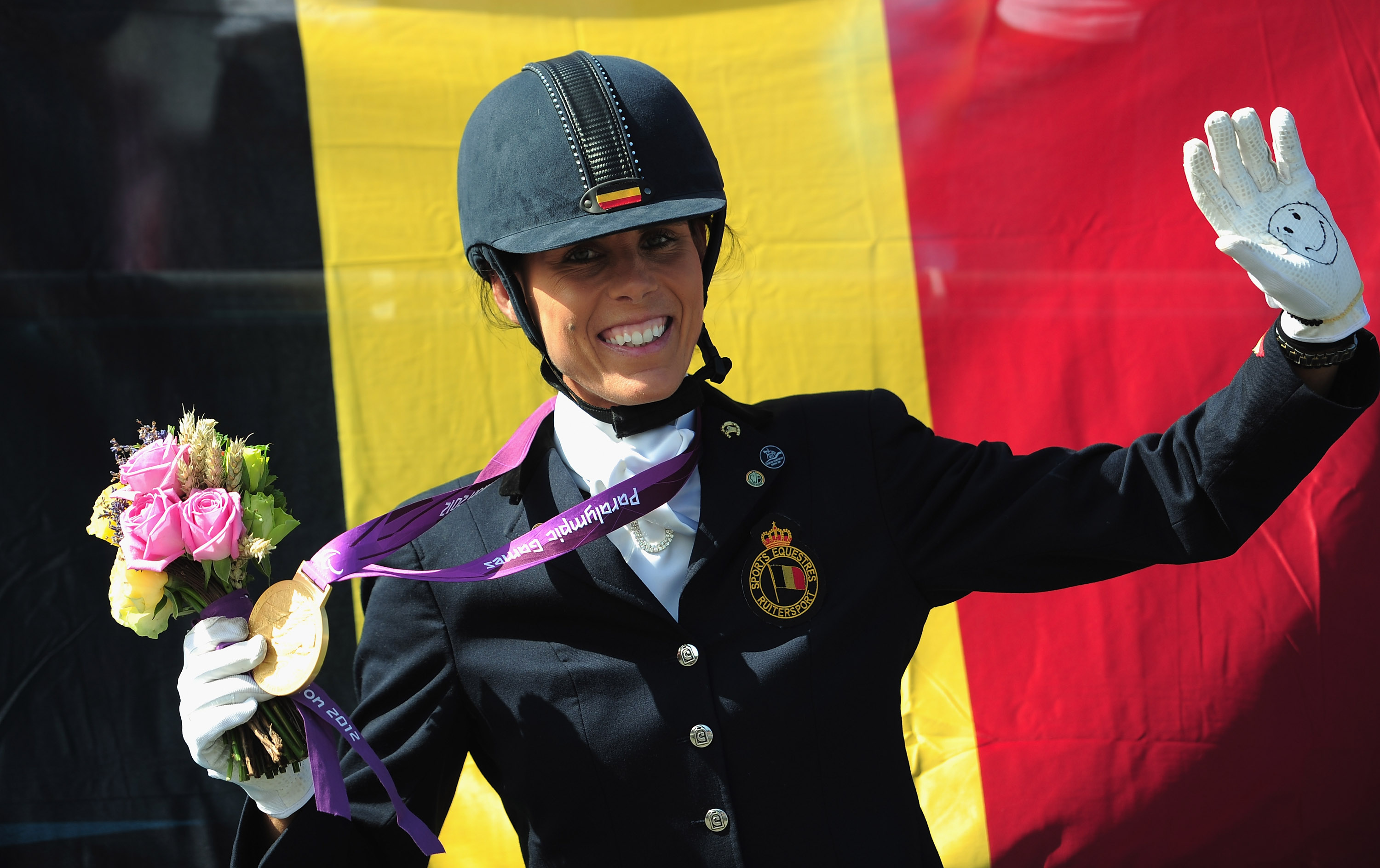 Become An Equestrian Champion With Double Bar C - s1168sh