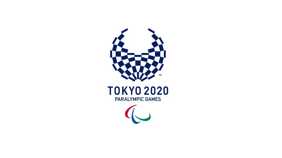 ENSEMBLE DE PINS olympiques de Tokyo 2020 Coca Cola Holy Fire, stade et