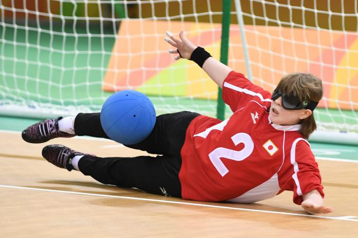 Eiko Kakehata catches ball during Rio 2016 game