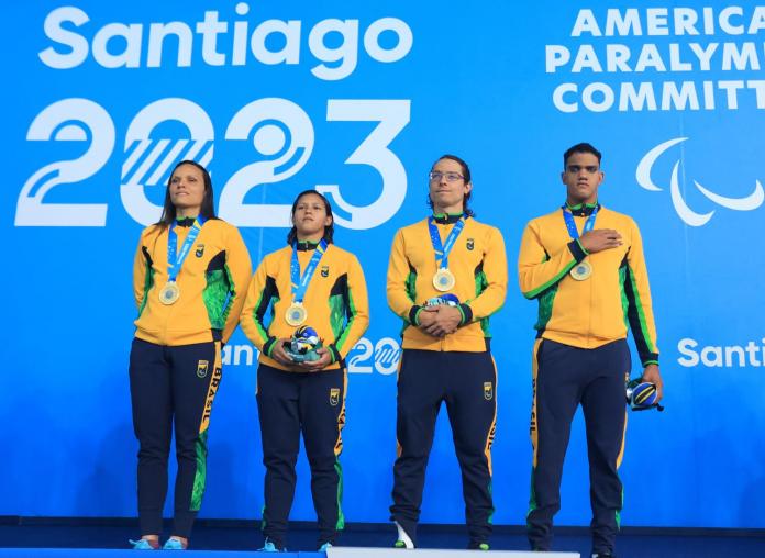 brazil 4x100 medley relay