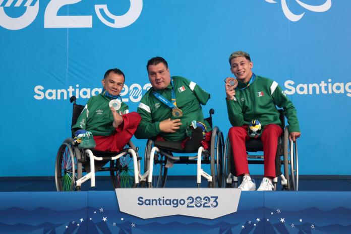 Cristopher Tronco,  Arnulfo Castorena and Marcos Zarate Mexico Para swimmer