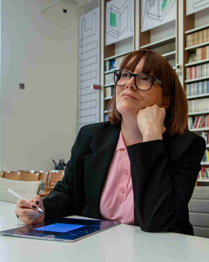 Carolina Altavilla Creating the Milano Cortina 2026 Paralympic Winter Games posters.