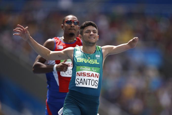 Petrucio Ferreira dos Santos won the gold medal in the T45/46/47 - Men's 100m - Athletics 