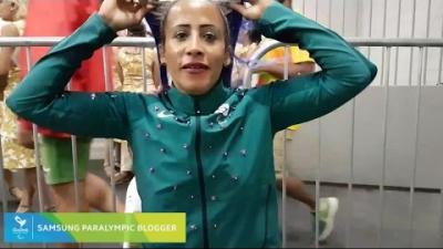 Modelito para a premiaçao do 400 metros | Terezinha Guilhermina