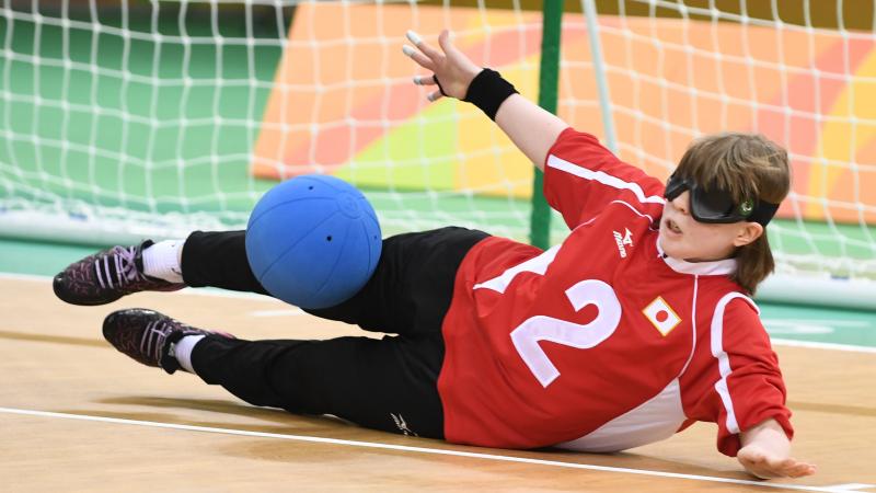 Eiko Kakehata catches ball during Rio 2016 game