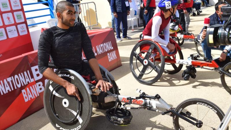 Walid Ktila in the mixed zone at the Tunis 2021 Grand Prix 