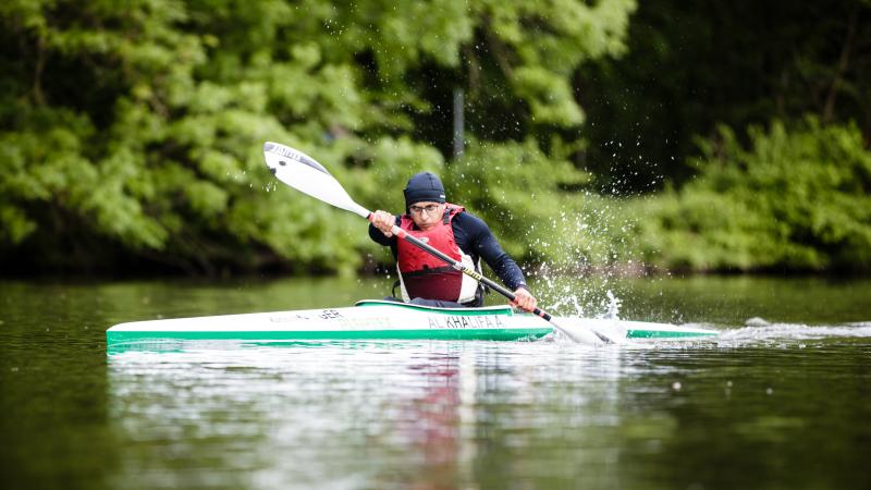 Refugee Para athlete Anas Al Khalifa paddling