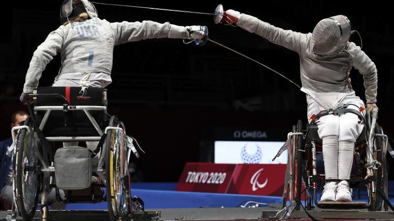 Tan Shumei in wheelchair fencing
