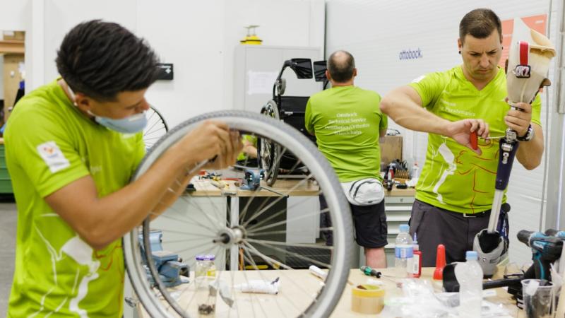 People working at the Ottobock Repair Centre