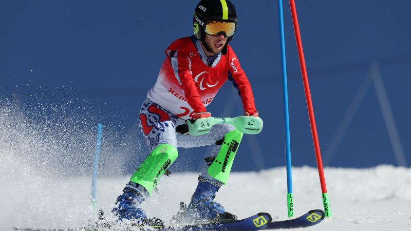 Slovakian Para Alpine skier Martin France in action