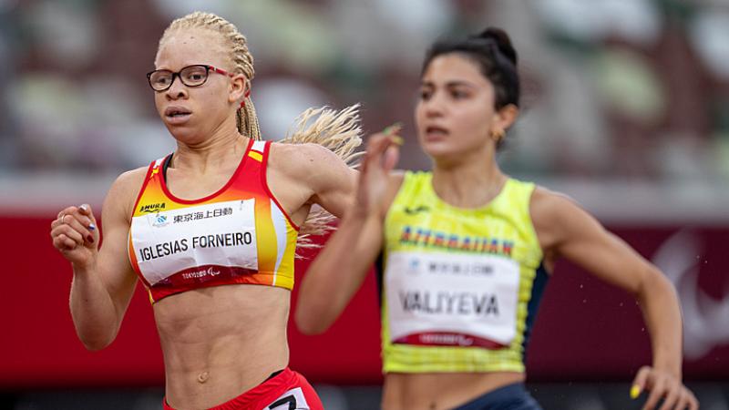 Image of a female Para Athletics running in a competition