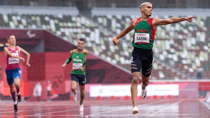 Local star and Tokyo 2020 Paralympic gold medallist Ayoub Sadni will aim at improving his time that made him Tokyo 2020 Paralympic champion in the men’s 400m T47, at home.