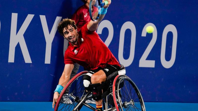 wheelchair tennis player Daniel Caverzaschi