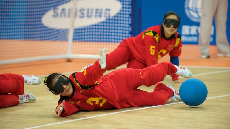 Chinese women goalball team competing in Beijing.