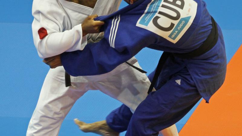 Two judokas in competition