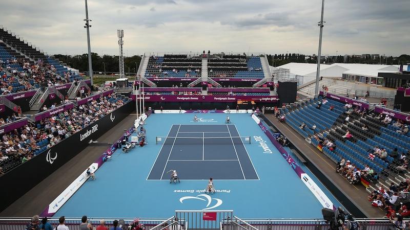 Wheelchair tennis