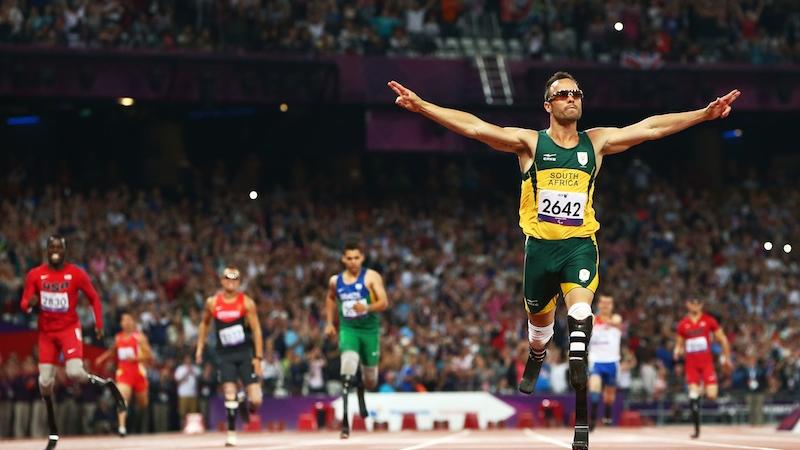 Oscar Pistorius wins 400m T44