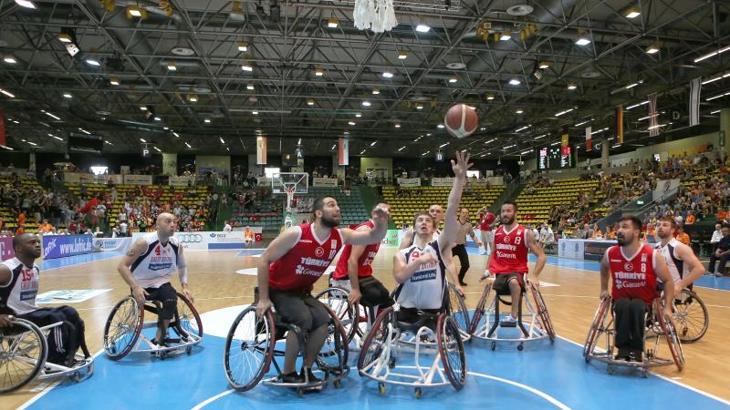 Wheelchair Basketball: Great Britain plays against Turkey