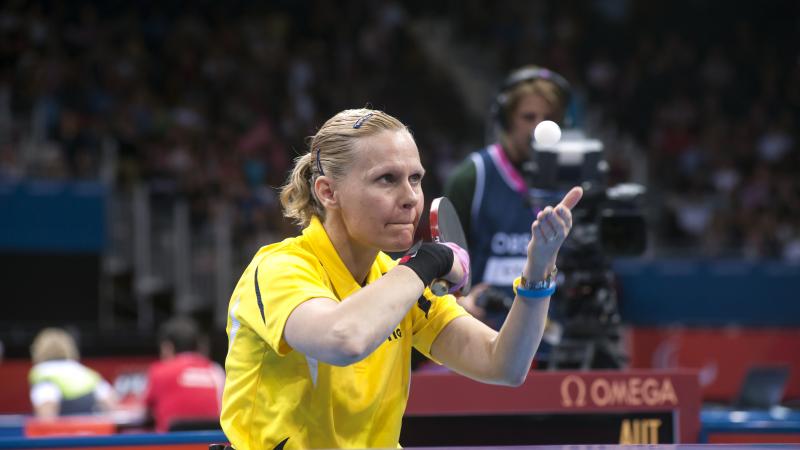 Anna-Carin Ahlquist