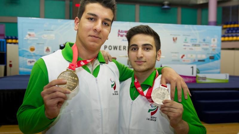 Mohsen Bakhtiar and Ali Seifi