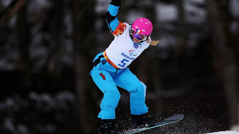 Cecile Hernandez-Cervellon snowboards down the course at Sochi 2014.