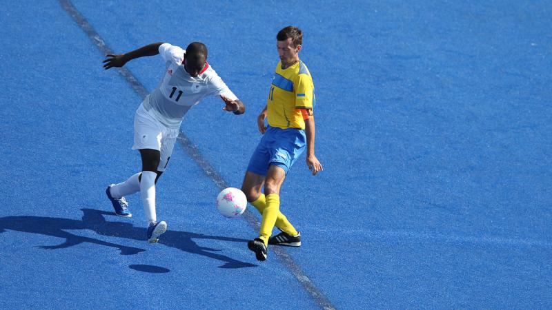 Athletes practicing Football 7 a-side.