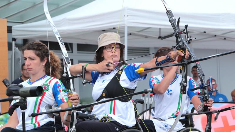 Italy's women on their way to 2014 European gold in the women’s recurve open team at Nottwil 2014.