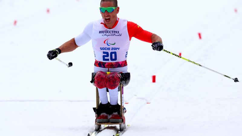 Canada's Chris Klebl won the men's middle distance cross-country sitting at Sochi 2014.