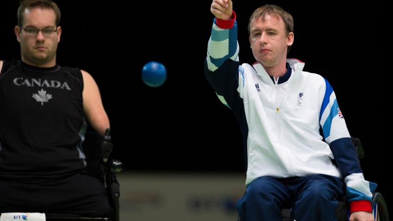 Man throwing a boccia ball