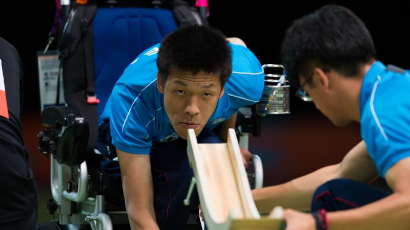 Jeong Ho-Won of South Korea competes at the London 2012 Paralympic Games.