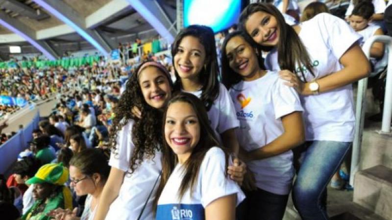 Group of young girls in Rio 2016 shirts