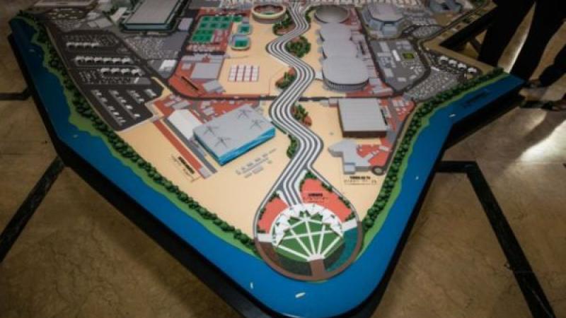 The 1.3m² model of the under-construction Barra Olympic Park represents a real-life area of 1.18 million m² 