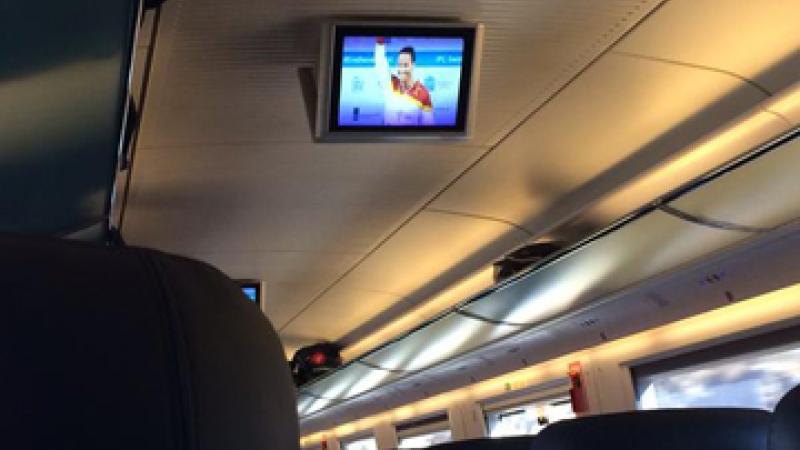 Televisions placed on Renfe’s long-distance trains offer Para sport video features.