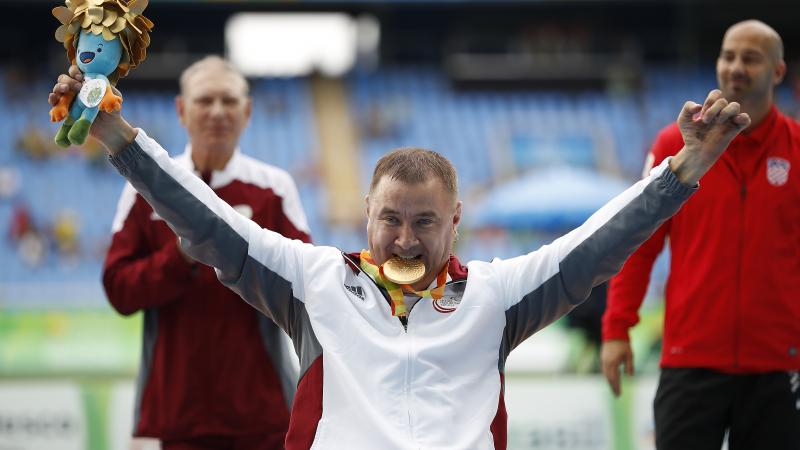 Latvia's Aigars Apinis celebrates Rio 2016 discus F52 gold.