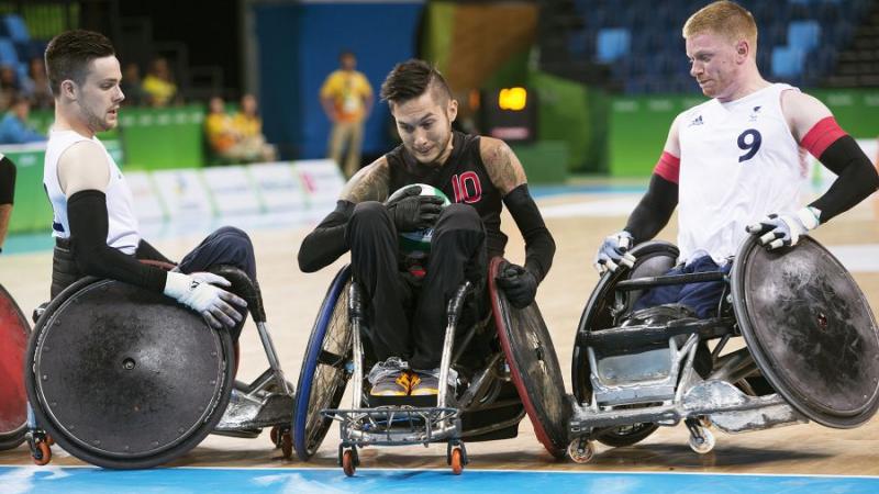 Trevor Hirschfield scored the match-winning goal to break the hearts of Great Britain captain Chris Ryan and Jim Roberts