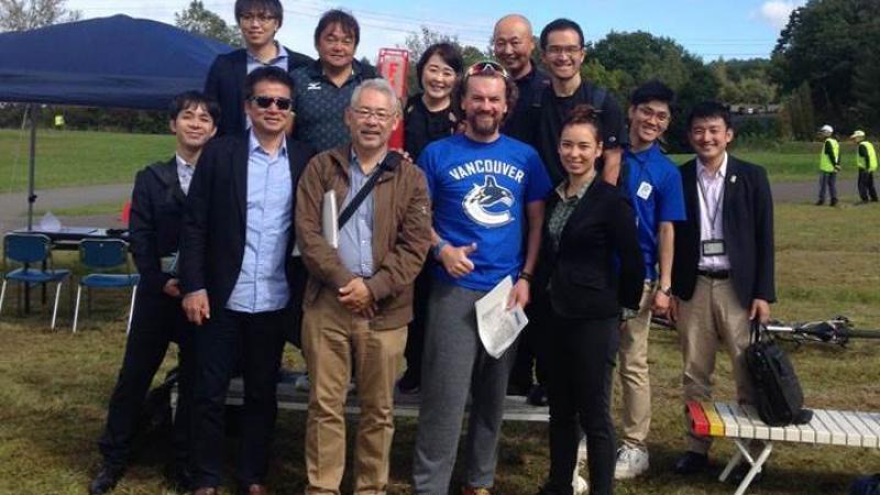Group picture of twelve people