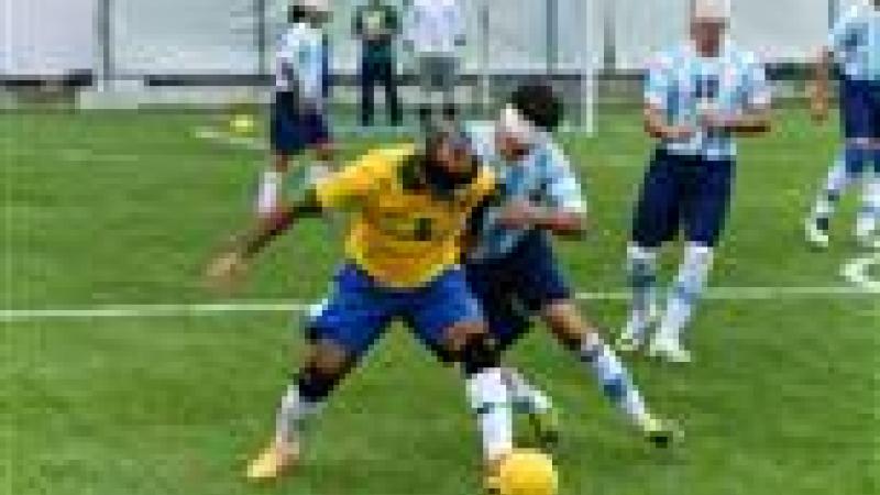 Brazil and Argentina fought out a tough 0-0 draw in five-a-side football.