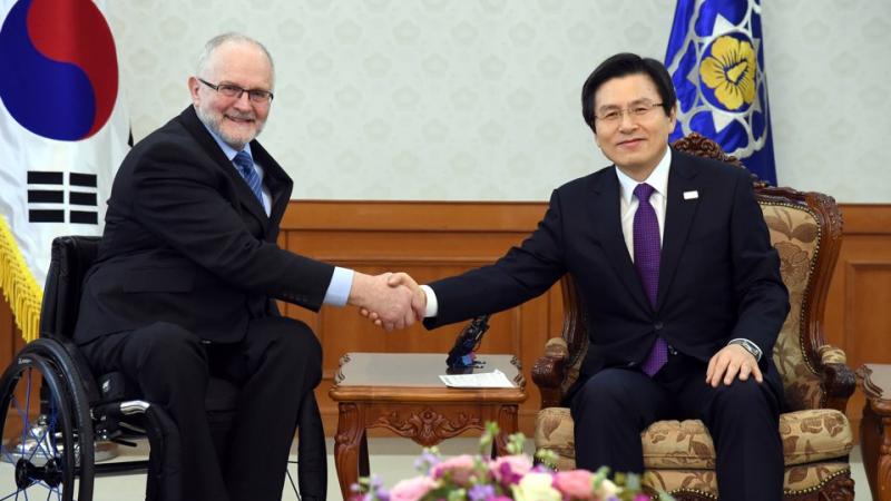 IPC President Sir Philip Craven met with South Korea’s acting President Hwang Kyo-ahn