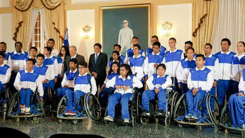 Team El Salvador with the President
