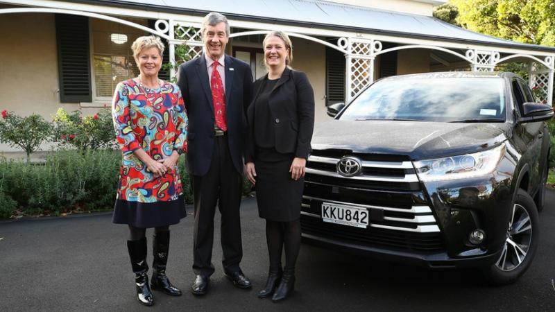 Kereyn Smith, CEO of the New Zealand Olympic Committee, Alistair Davis, CEO of Toyota New Zealand and Fiona Allan, CEO of Paralympics New Zealand.