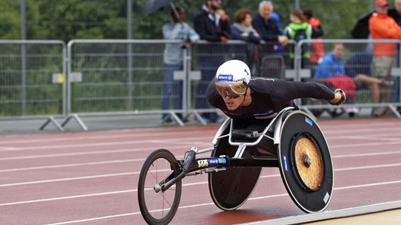 Marcel Hug crosses the finish line at the Nottwil Grand Prix