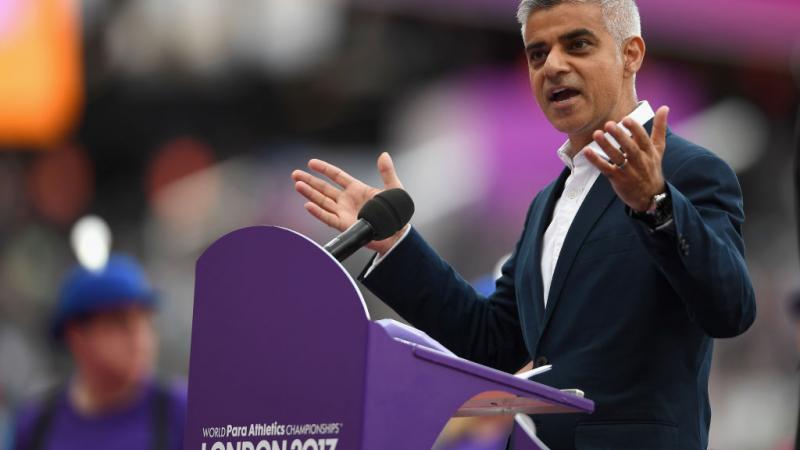 Portrait photo of a man doing a speech